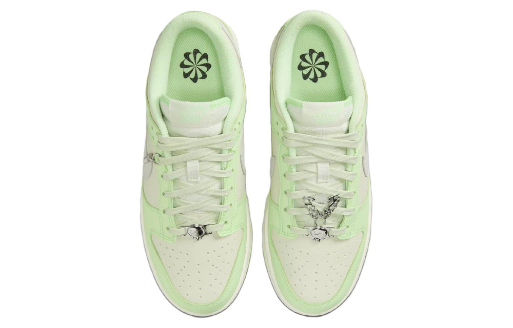 Кроссовки Nike Dunk Se Next Nature (Женская размерная сетка)