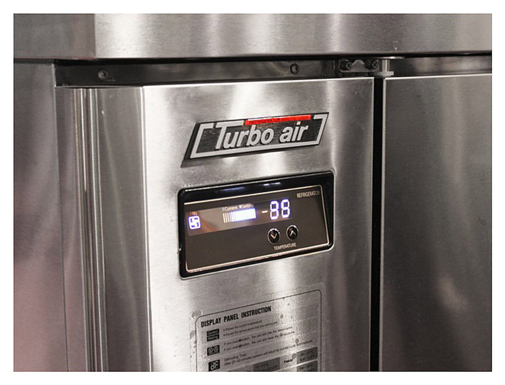 Стол холодильный Turbo air KUR12-3D-6 600 мм