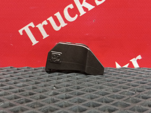 Кронштейн форсунки двигателя 2019 г.