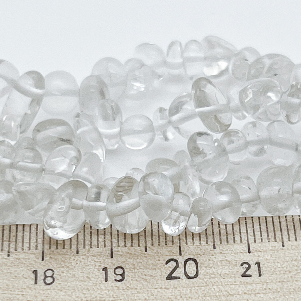 Горный хрусталь, галтовка около 5-7 мм, цена за нить 38 см