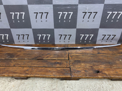 Накладка крышки багажника Mercedes GLS (X166) 19-нв Б/У Оригинал A1677430100