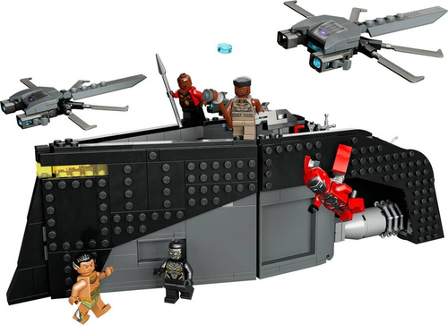 Конструктор LEGO Marvel 76214 Черная пантера битва на воде