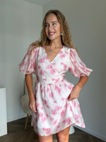 Платье Зефир кремовый с крупными цветами