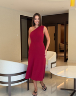 платье миди в цвете бордо