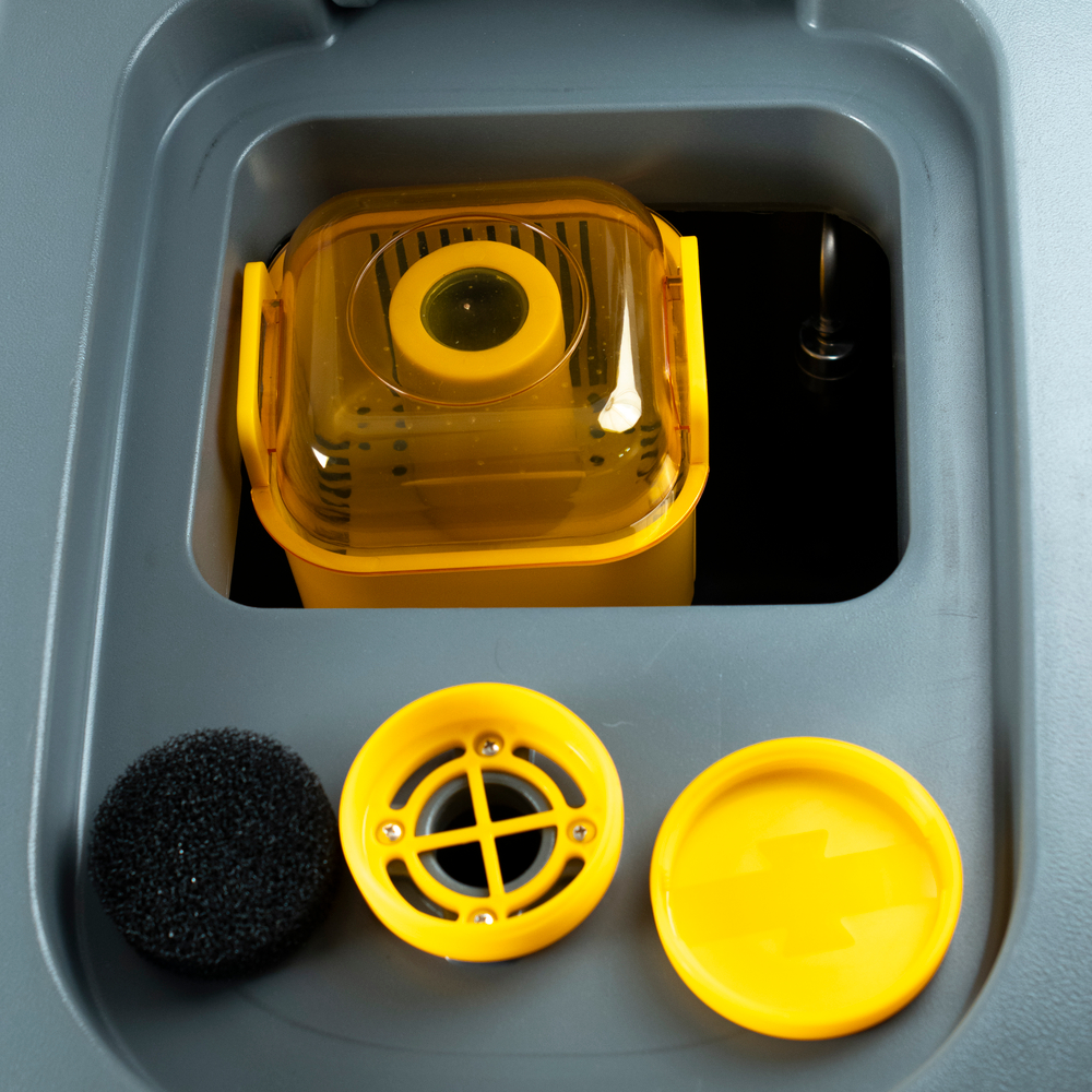 Аккумуляторная поломоечная машина Twinc B50 24V100AhLi30A (51см/55л)