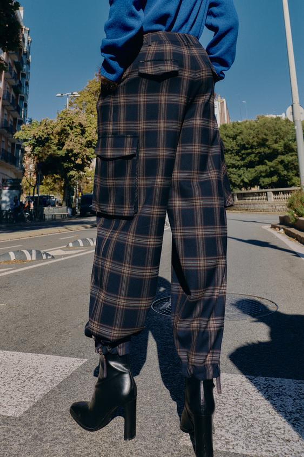 ZARA БРЮКИ КАРГО СВОБОДНОГО КРОЯ В КЛЕТКУ, КРАСНЫЙ/ТЕМНО-СИНИЙ