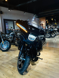 Street Glide Ultra Harley-Davidson , 2025