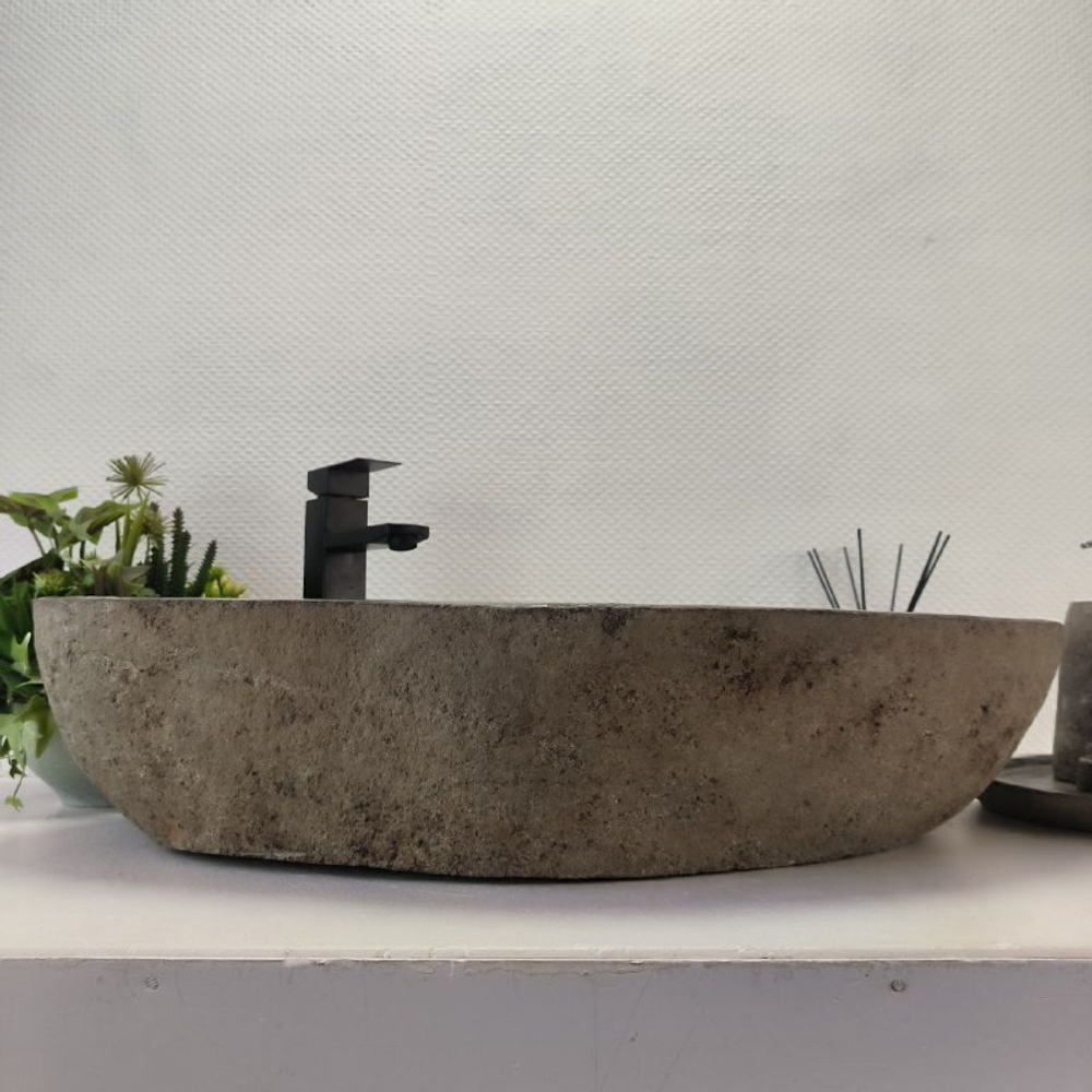 Раковина из речного камня RS63503 (71*46*16) 0124