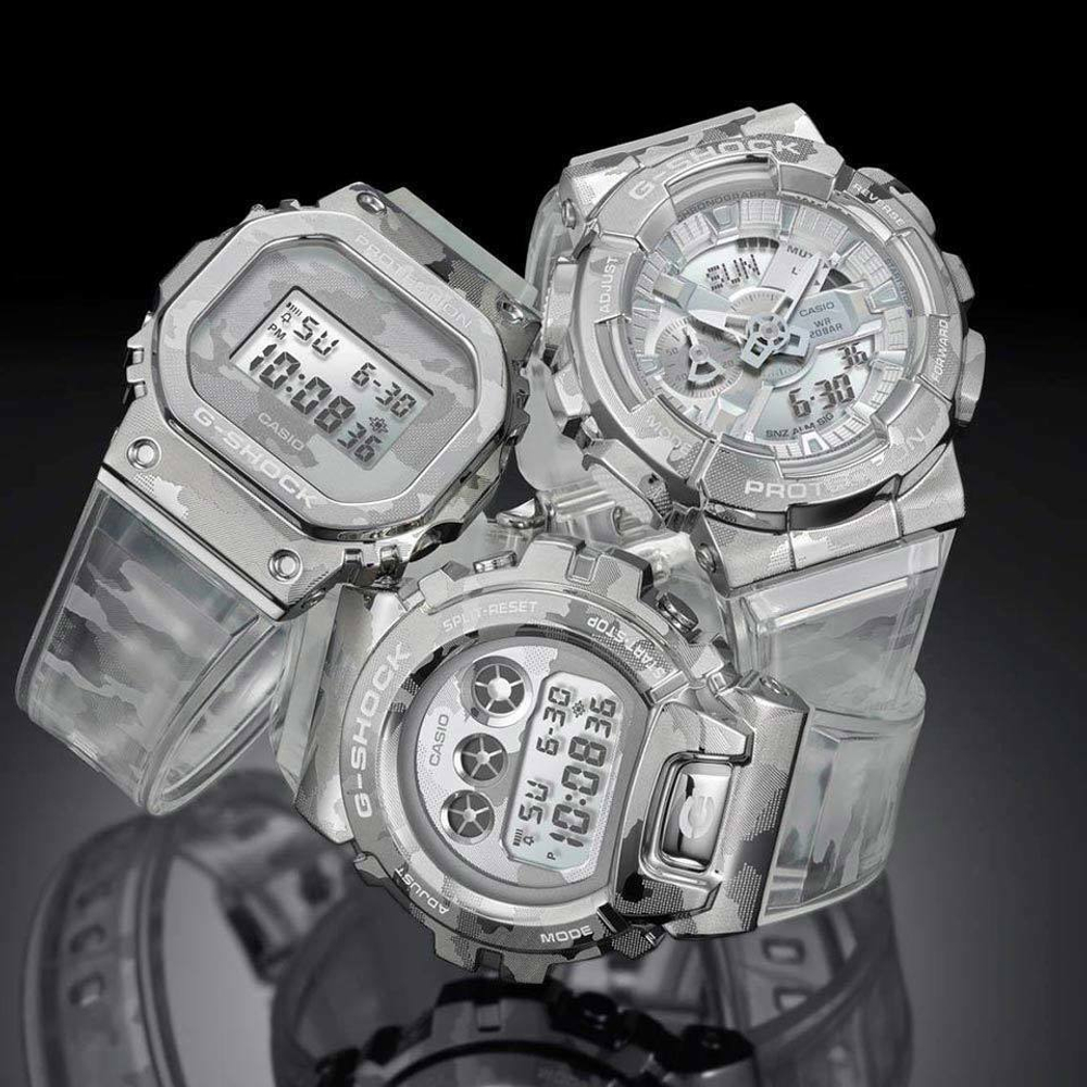 Японские наручные часы Casio G-SHOCK GM-6900SCM-1ER с хронографом