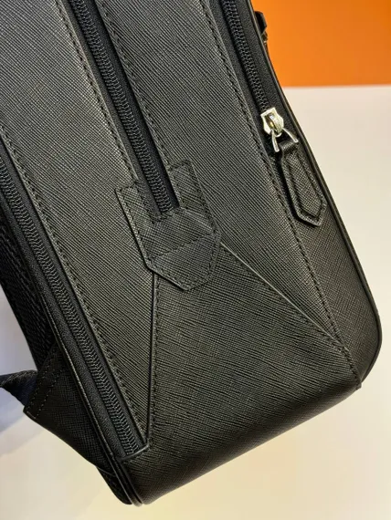 Рюкзак MONTBLANC Sartorial с тремя отделениями, черный
