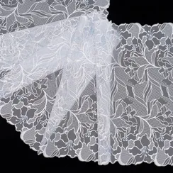 Вышивка на сетке голубая/белая 33 см