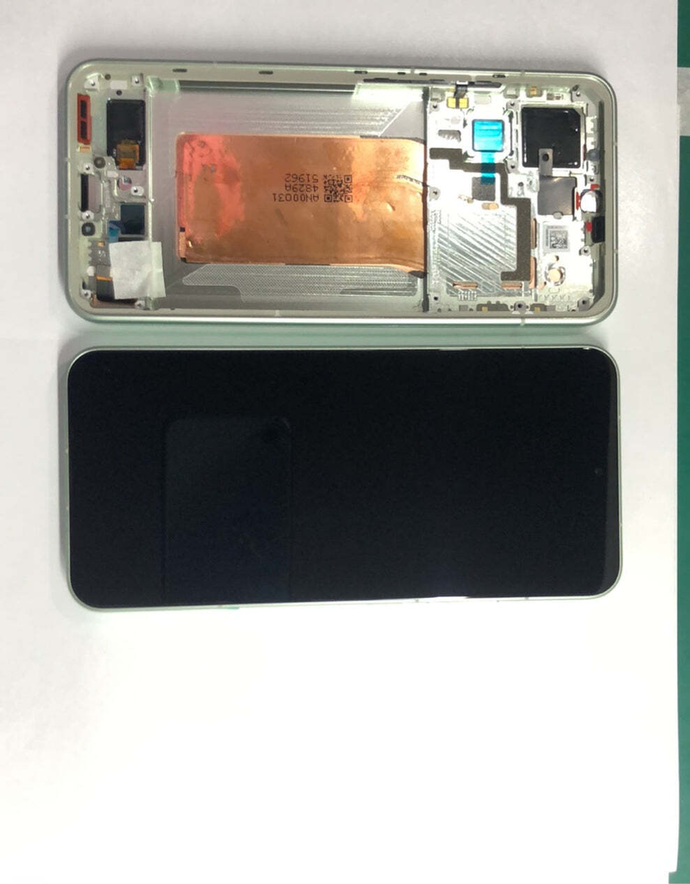 Xiaomi 15 (24129PN74G) / (24129PN74C) Дисплейный модуль в сборе с тачскрином (в рамке) (ORIG-SP)