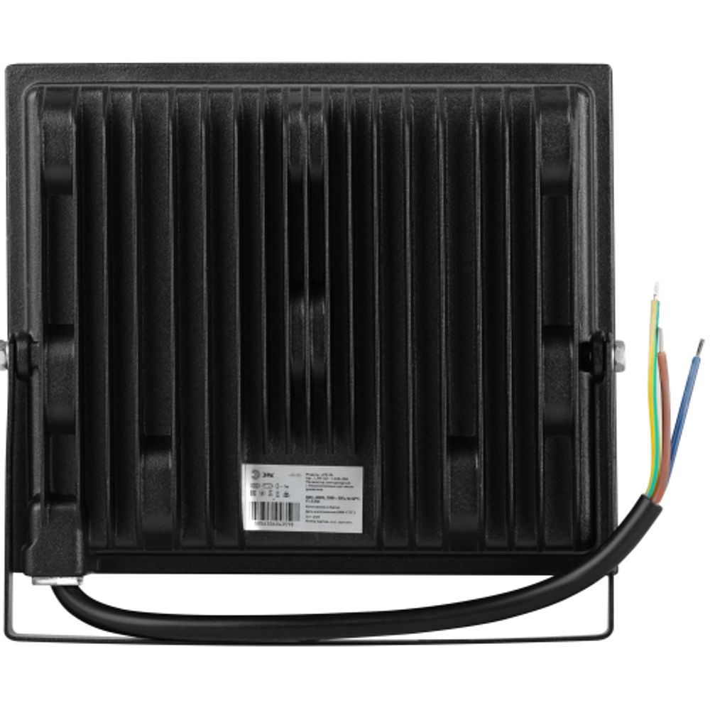 Прожектор светодиодный уличный ЭРА LPR-041-1-65K-050 50Вт 6500K IP65 нерег СВЧ датчик движения гарантия 2 года | Прожекторы Стандарт