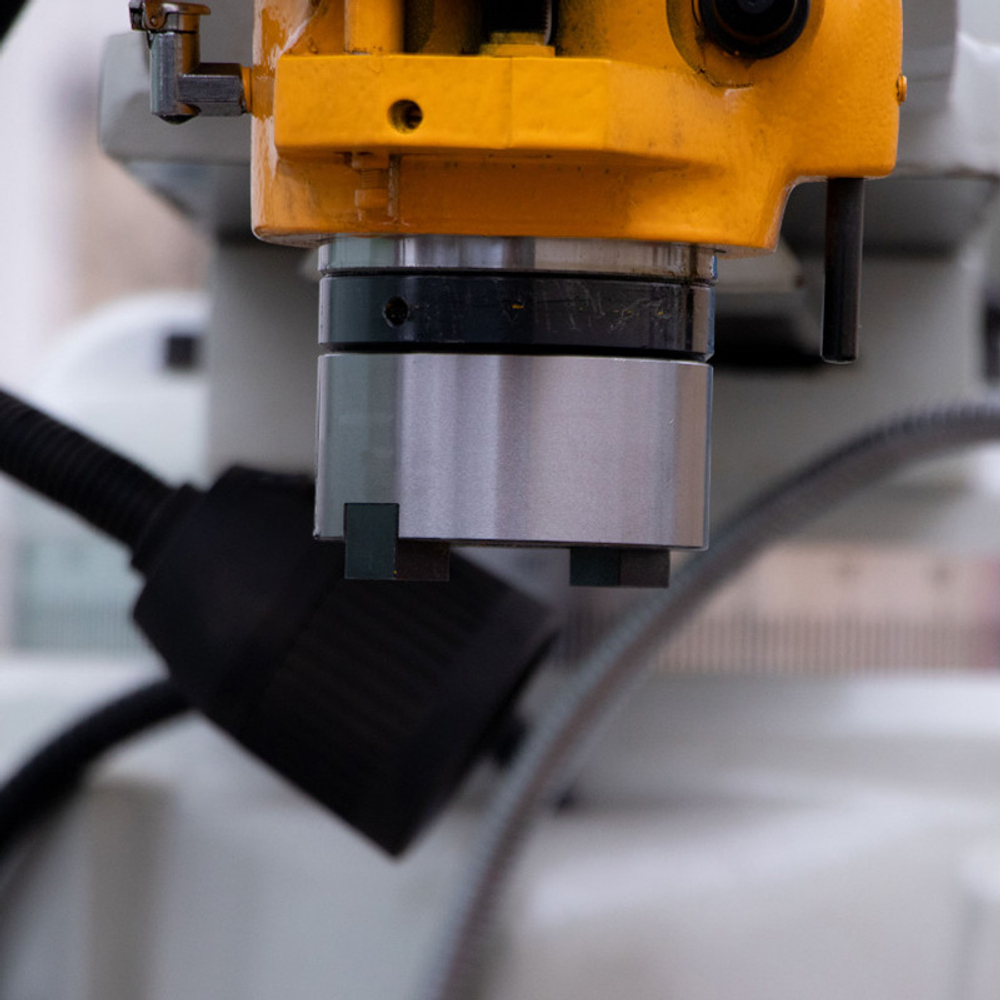 VISPROM FHX-55PD фрезерный станок с УЦИ