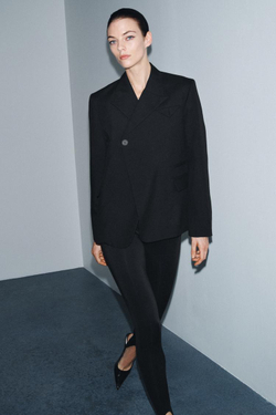 ZARA БЛЕЙЗЕР ИЗ 100% ШЕРСТИ — ZW COLLECTION LIMITED EDITION, ЧЕРНЫЙ