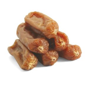 Лакомство Triol для собак «Пикантные сосиски из ягненка с уткой», 70г