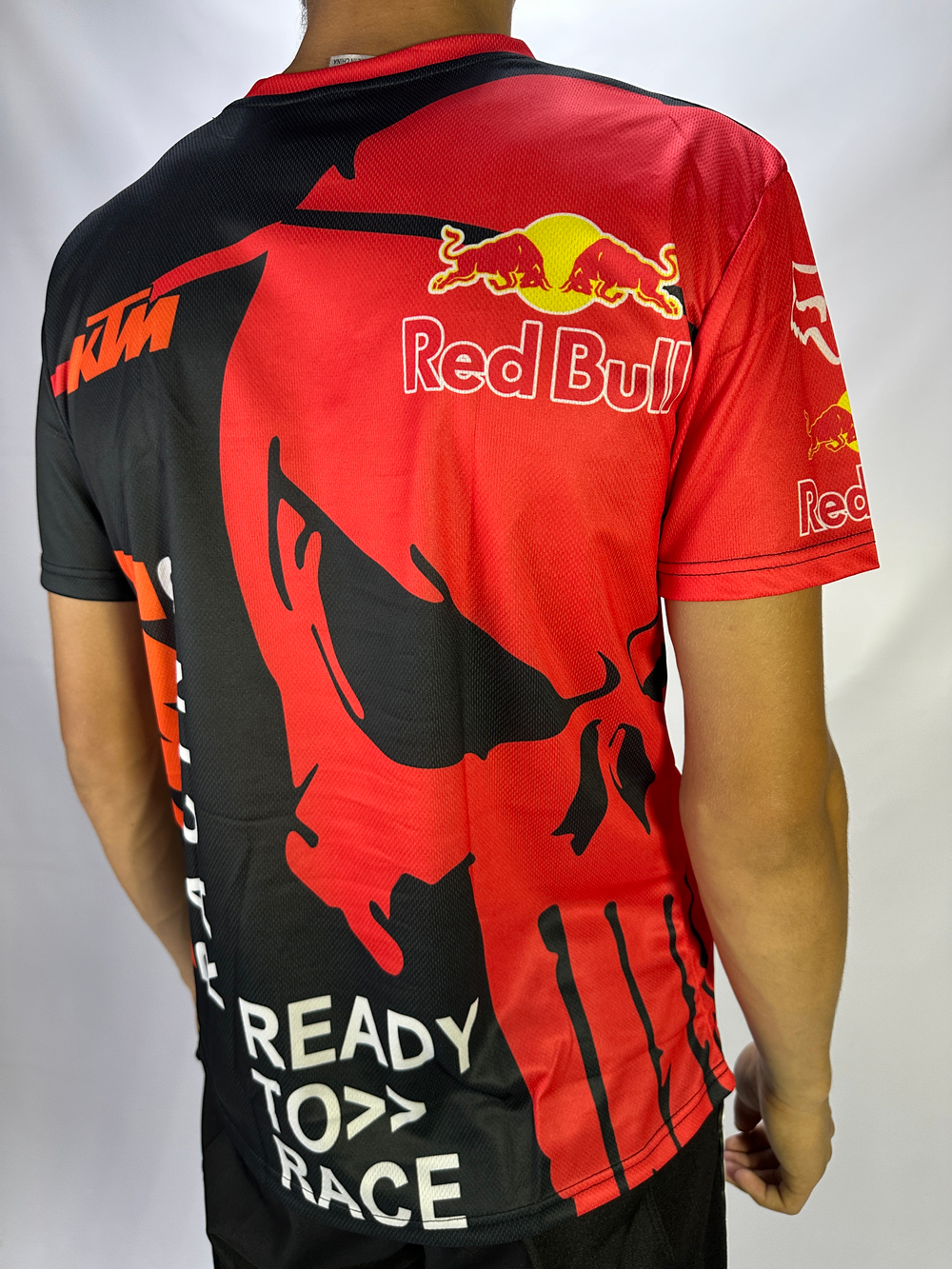 Футболка RedBull