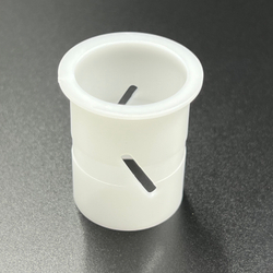 Втулка струбцины пластиковая Yamaha 115-250, F75-300 (KACAWA)