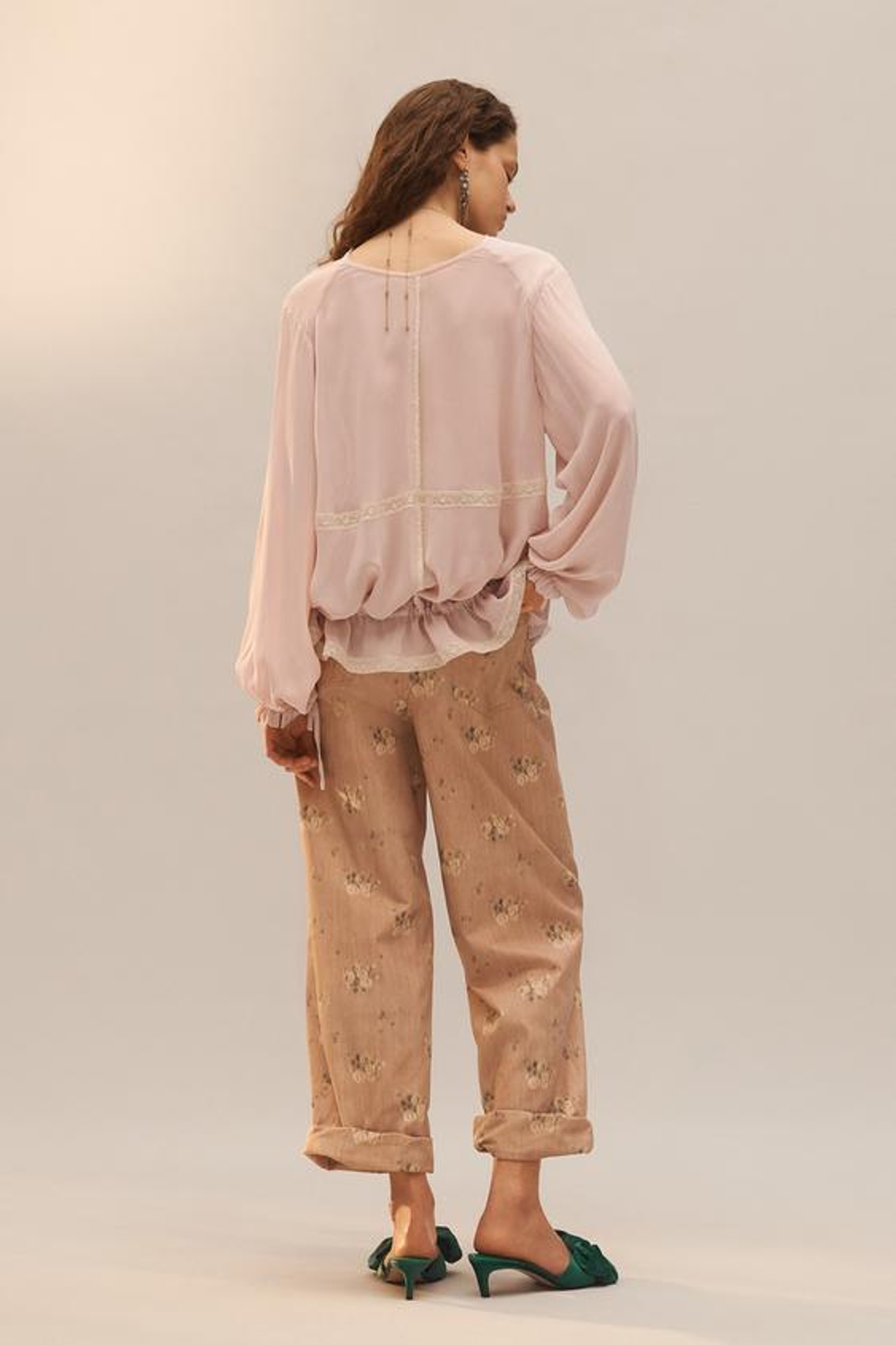 РУБАШКА С КРУЖЕВНЫМИ РЮШАМИ, ОГРАНИЧЕННАЯ СЕРИЯ - ZARA