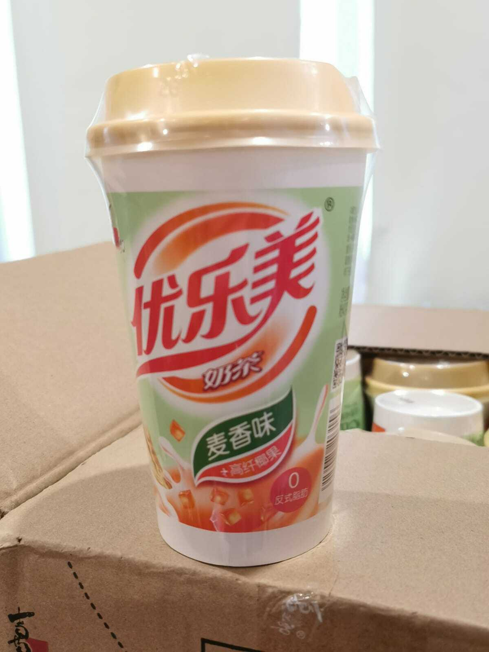 Молочный чaй Milk Tea молочный с карамелью/злаками и фруктовым желе 80г.