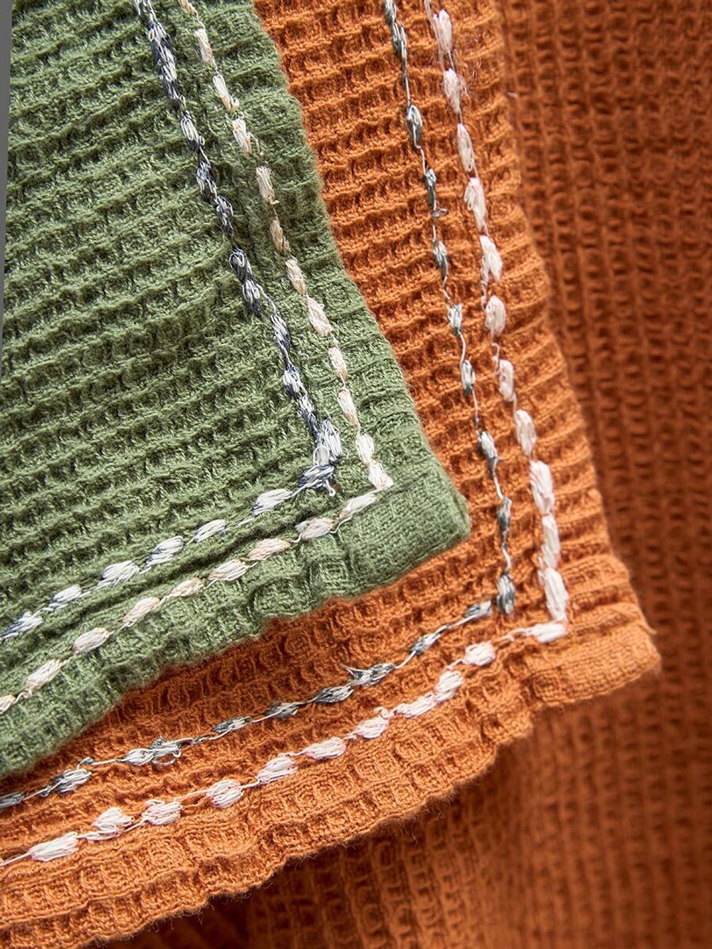 Набор вафельных полотенец с декоративной строчкой из коллекции Essential, 50х70 см