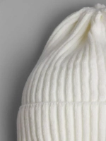 Шапка вязаная детская демисезонная