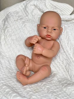 Кукла виниловая 40см (JX-291A2)