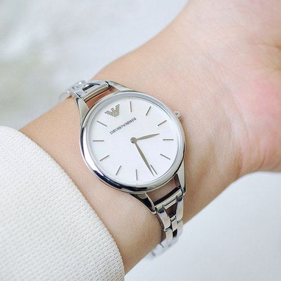 Женские наручные часы Emporio Armani AR11054