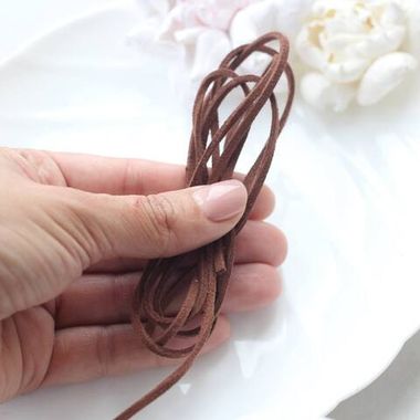 Шнур замшевый (искусственный), коричневый, 3 мм, 1 метр