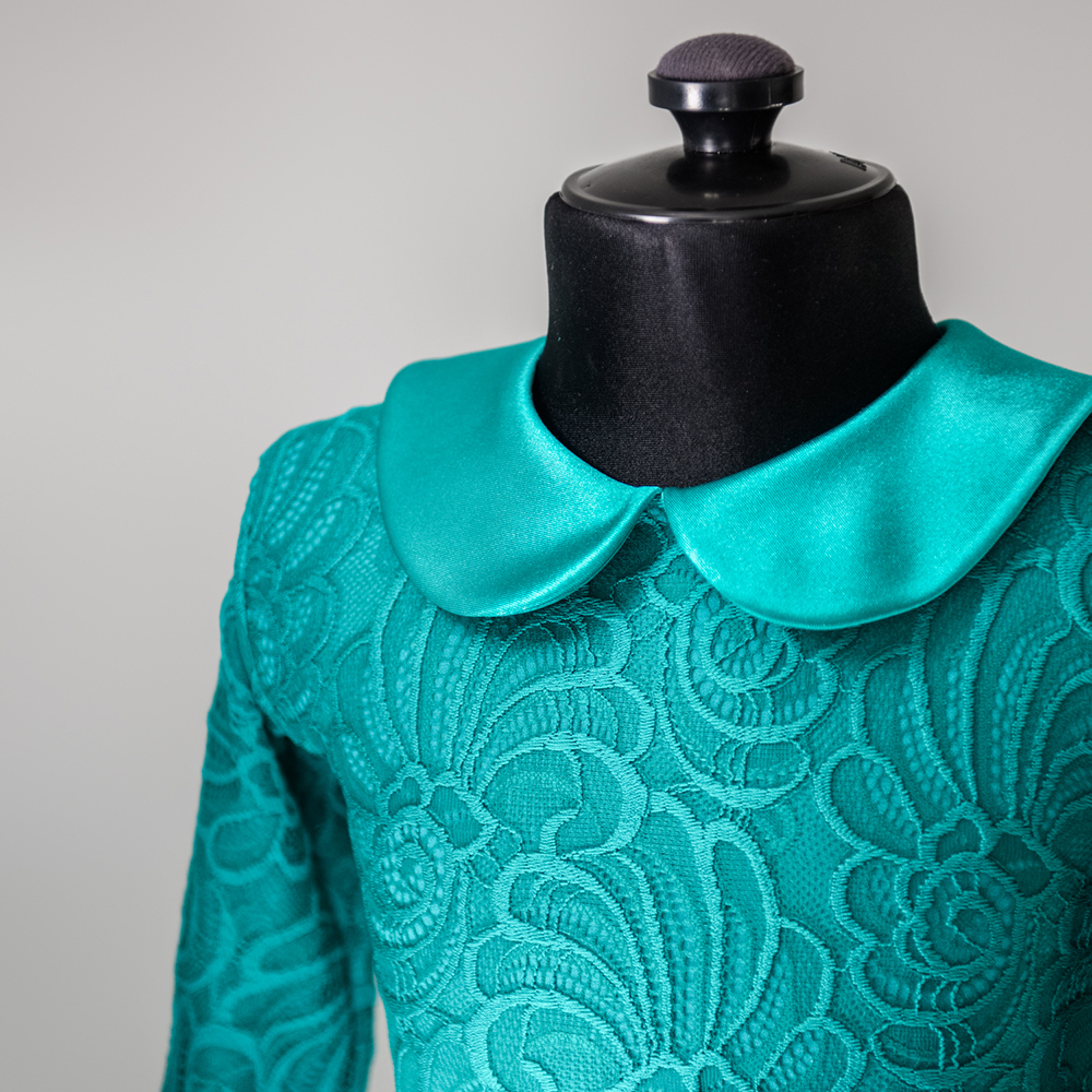 платье для танцев с воротником