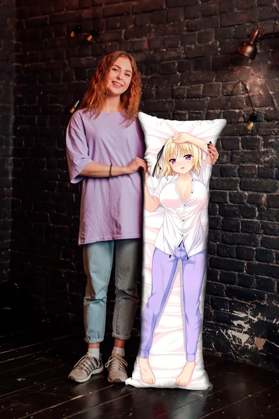 Дакимакура Юи Накаидзуми и Шиори Фуюцуки