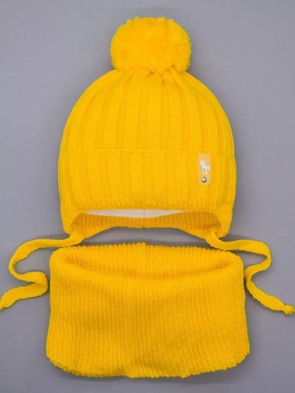 Шапка для девочек осенняя и снуд