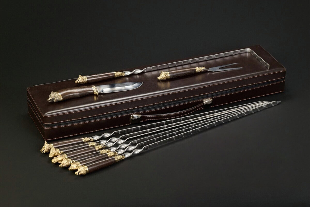 Подарочный набор шампуров в кейсе "Медведь"