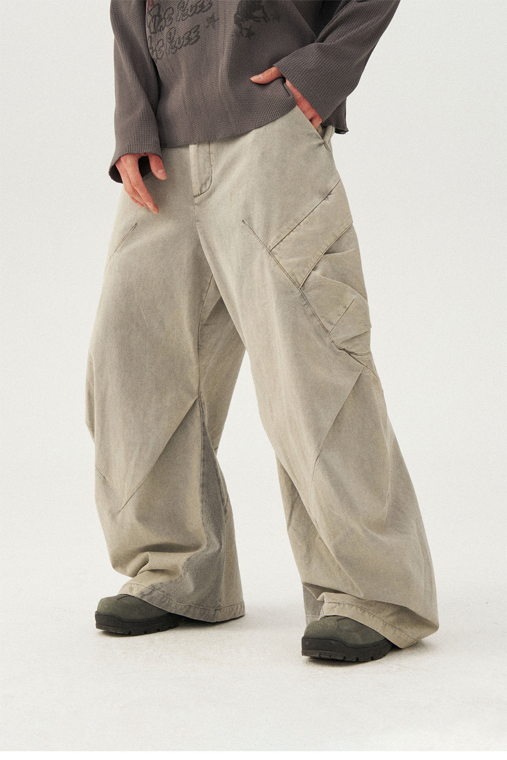 Брюки Nothomme Monterest Year of the Horse Limited Edition Vintage Washed Pleated Curved Cargo Pants