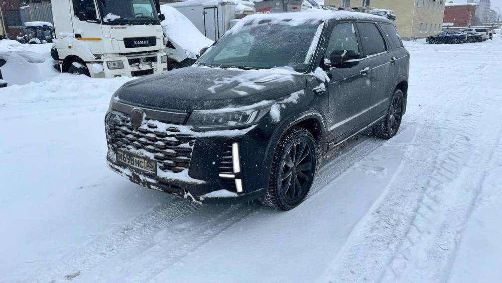 Changan CS95 Black edition Tech 2.0T 8AT