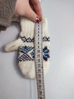 Рукавички с орнаментом на 2/3 года