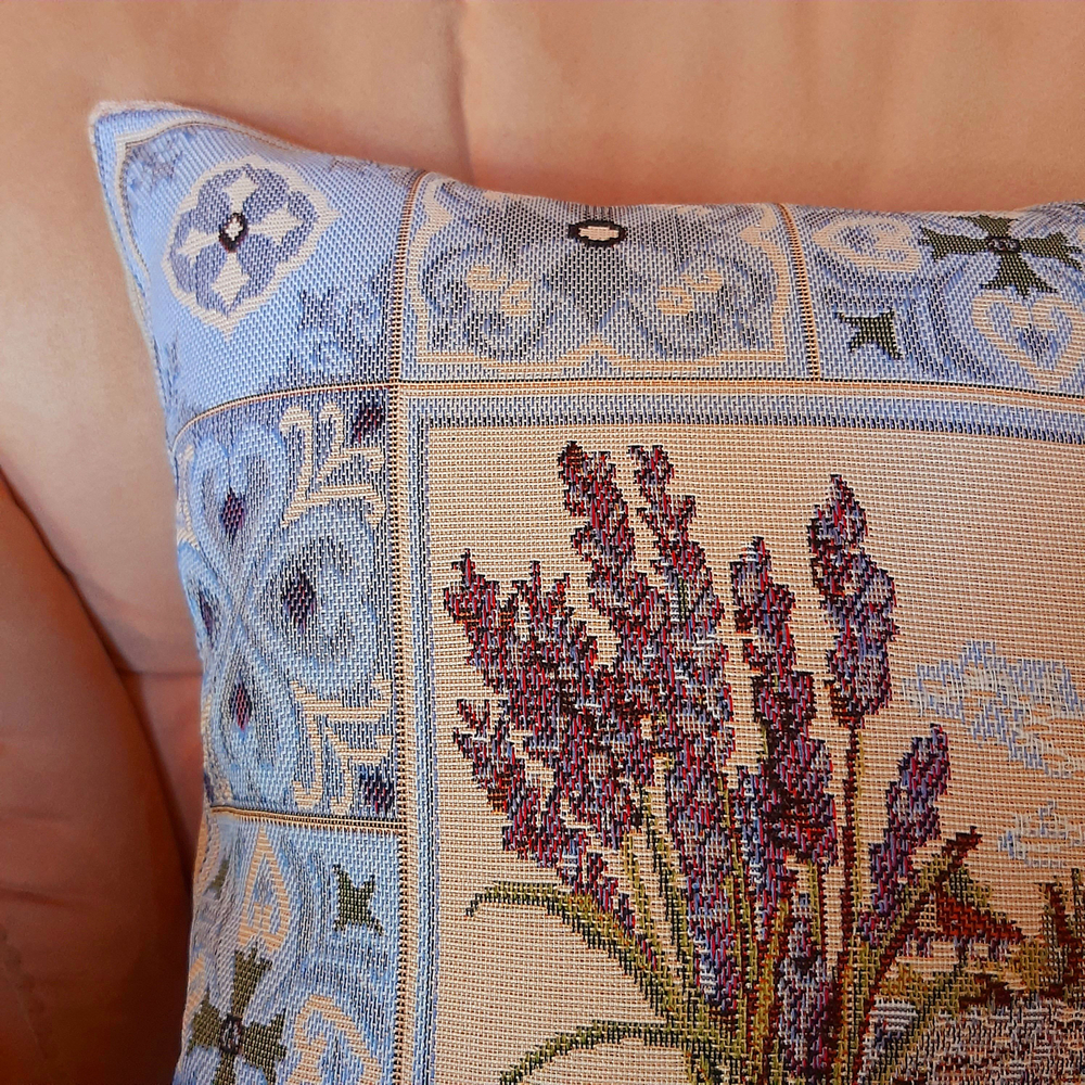 Декоративный гобеленовый чехол для интерьерной подушки Лаванда 38*38