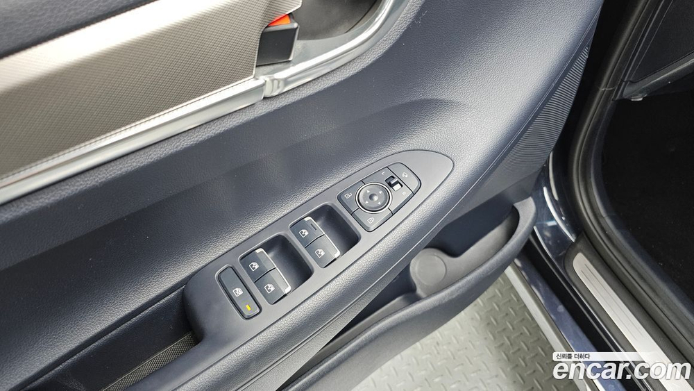 Hyundai The New Grandeur (Azera) IG 2.5 (04.2021)