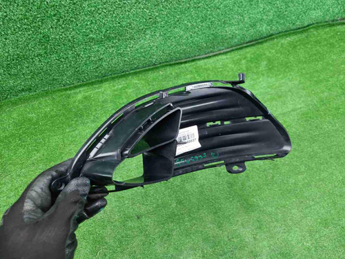 Накладка ПТФ правая Mercedes Е W212 (2013-2016)