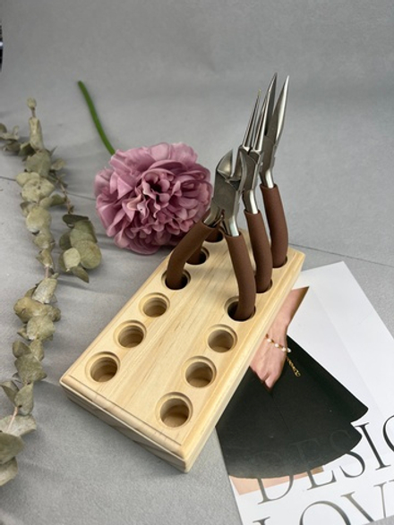 Деревянный органайзер для инструментов