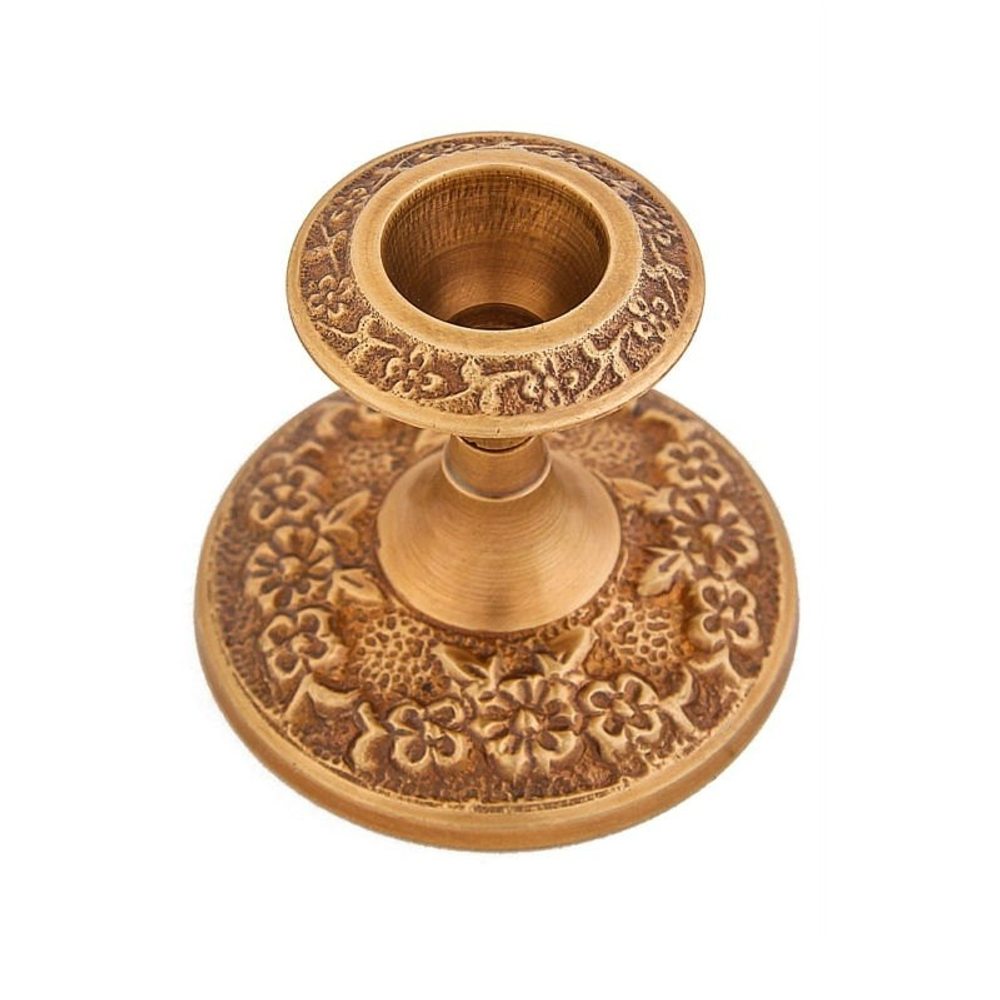 Подсвечник (антик), латунь, d= 6,5 см, h= 6,5 см