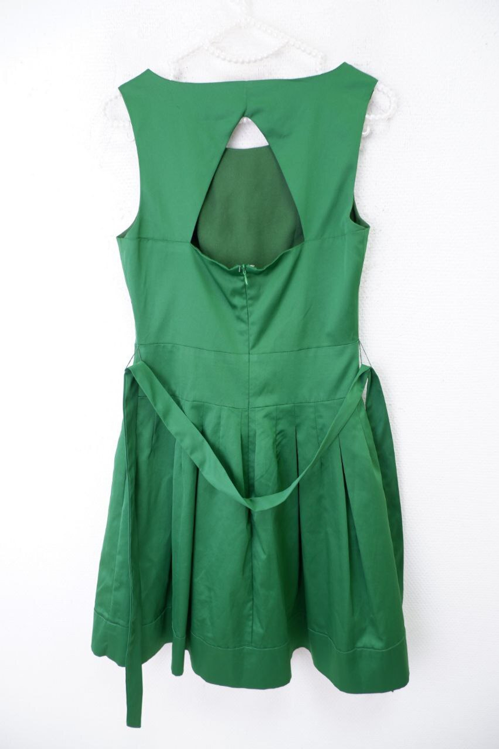 Платье изумрудное 42 размер