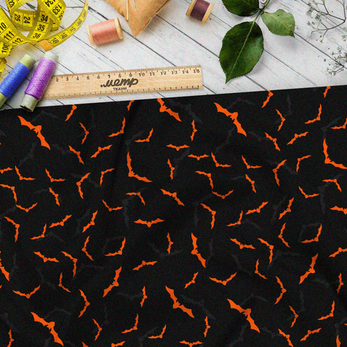 Ткань таффета тонкие оранжевые летучие мыши на чёрном фоне