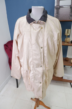 Ветровка Dewnorth практичная 48 размер