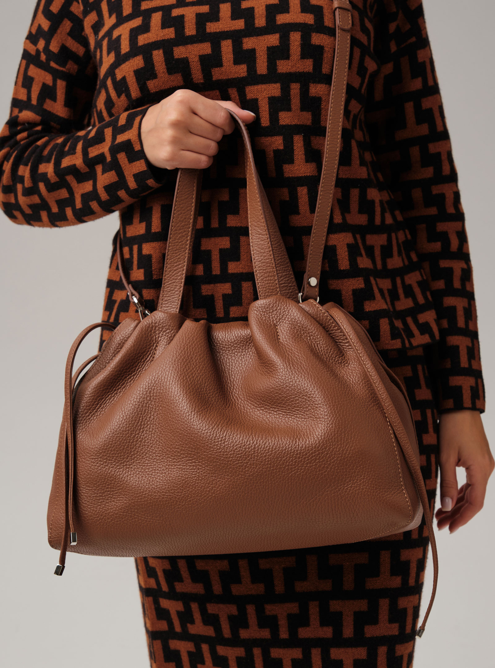 Сумка Deboro 31153 темный орех