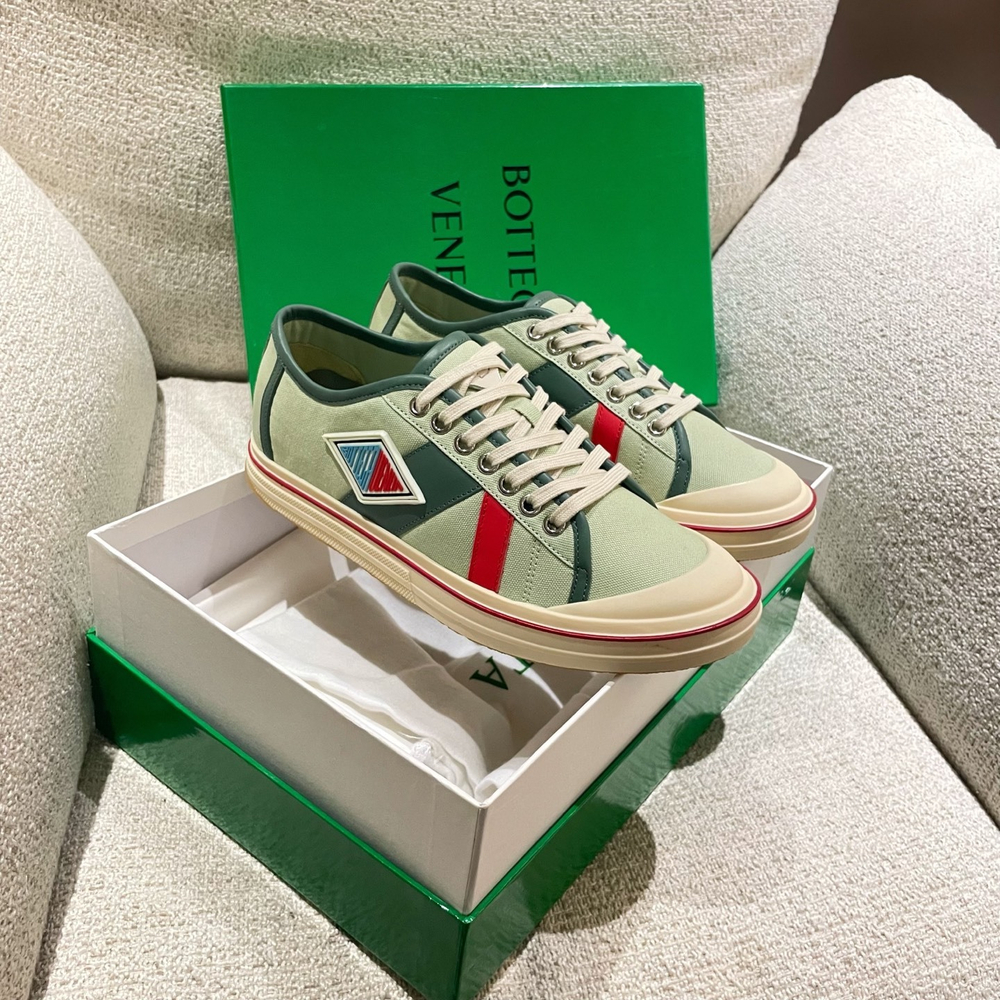 Bottega Veneta Sneaker (5 colors)