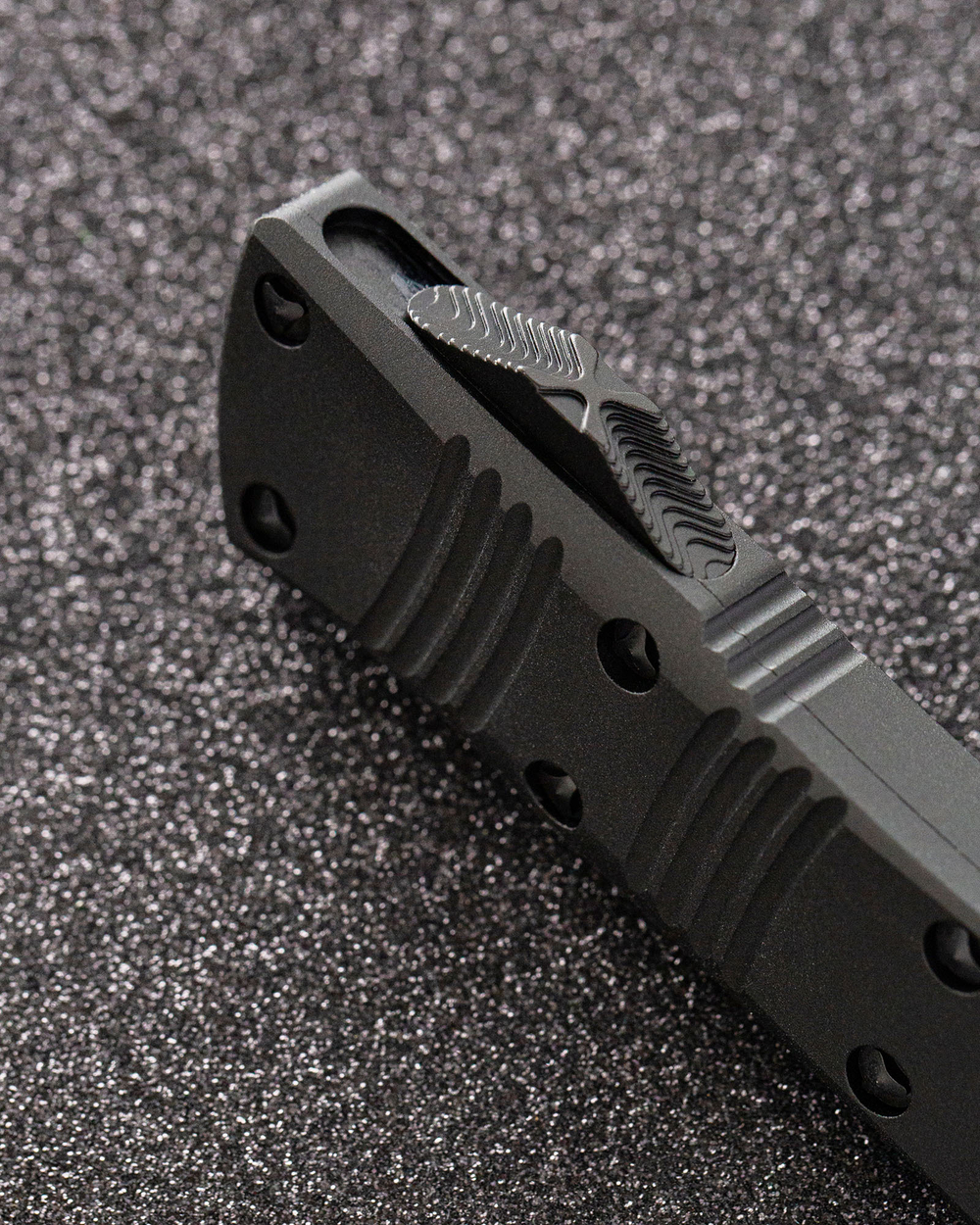 Автоматический складной нож SteelBro Mini Troodon Black Tanto 240-1T (черный-черный) фронталка/выкидуха