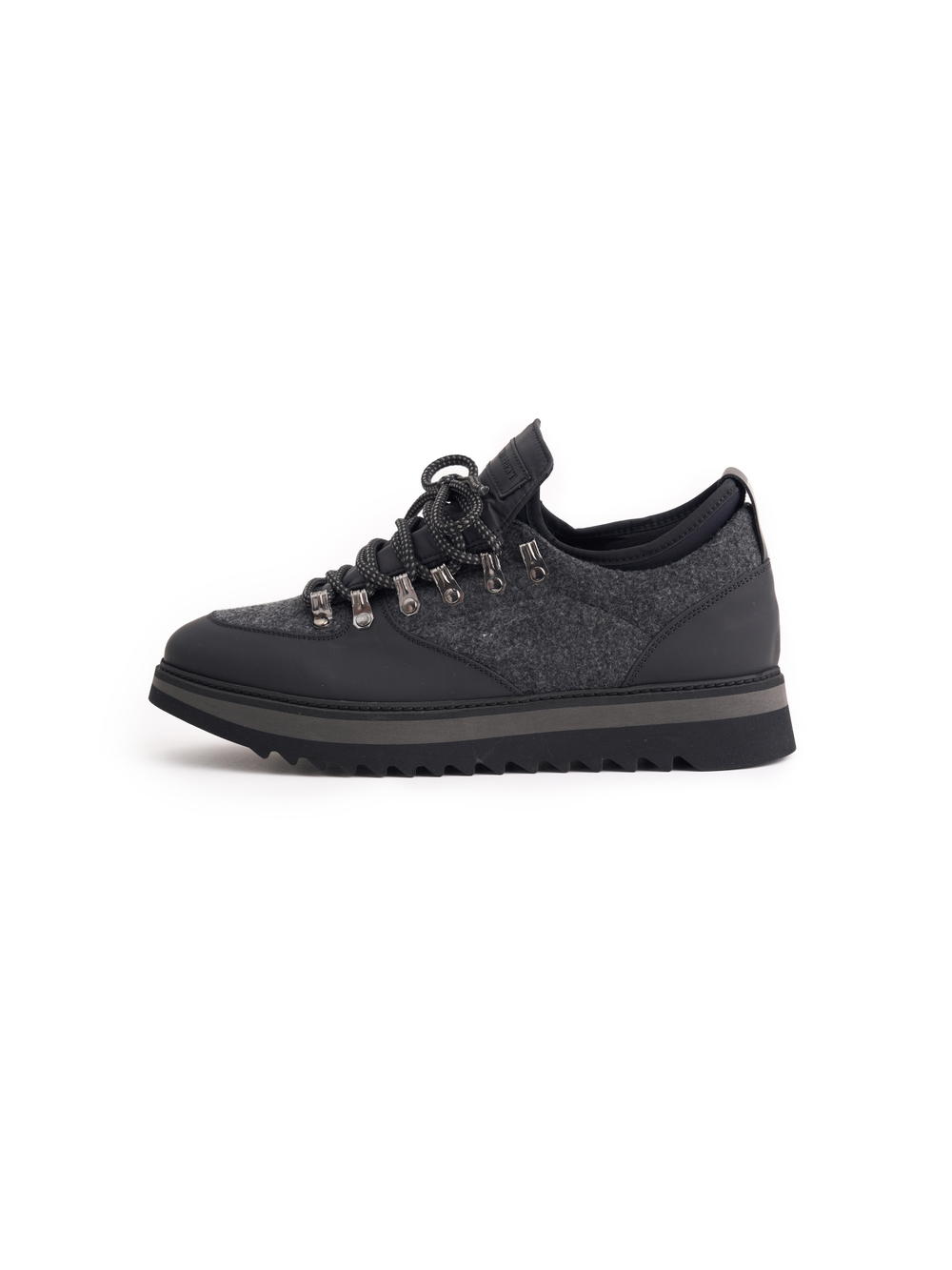 Кроссовки BluBARRETT