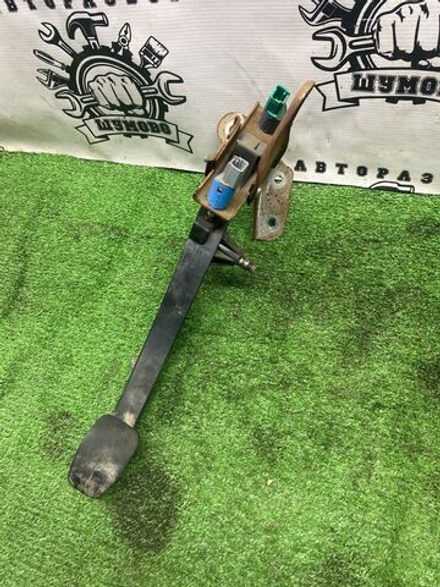 Педаль сцепления Renault Megane, II (2002 2006)... с пробегом