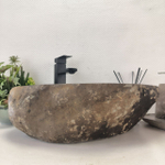 Каменная раковина из речного камня RS-63682 (52*36*16) 0122